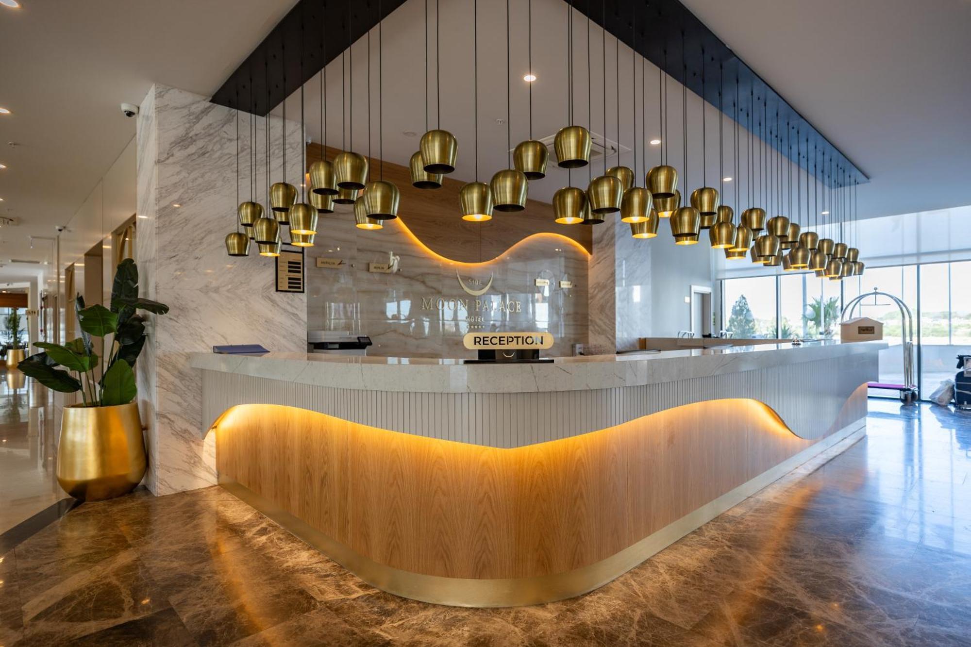 Side Moon Palace Hotel Экстерьер фото