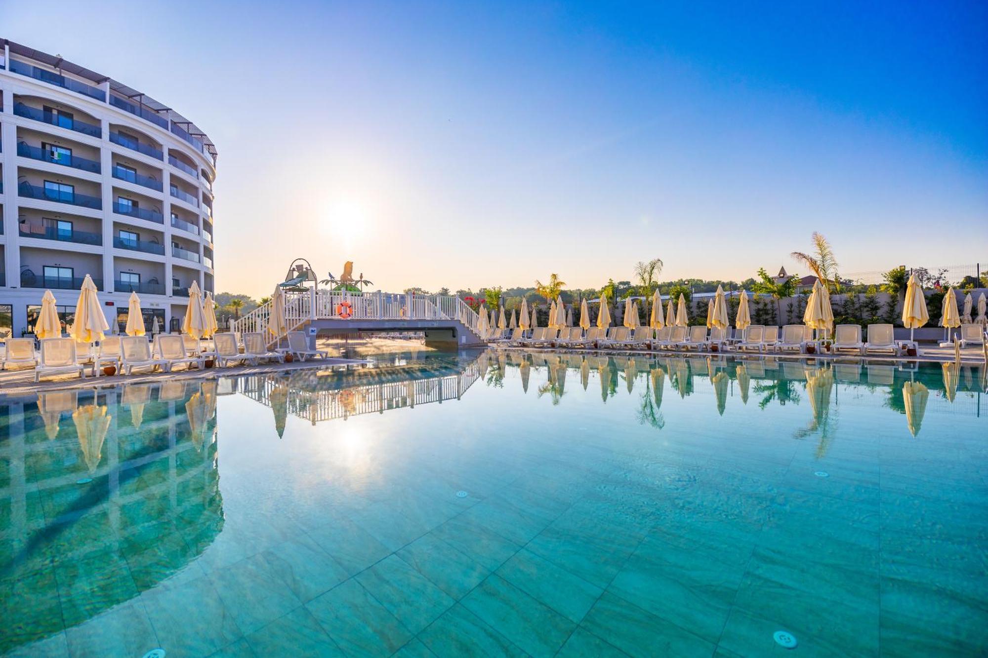 Side Moon Palace Hotel Экстерьер фото
